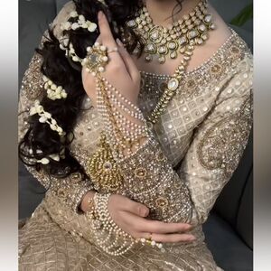 JEWELEX JEWELRY PAKISTANI HIGH END DESIGNER 
BRIDAL PEARL HAND JEWELRY HATHPOOL